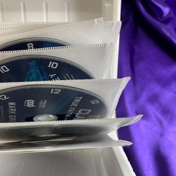 📌Tom Clancy True Faith & Allegiance  Mark Greaney Read Scott Brick Audio 16 CDs - Picture 4 of 8